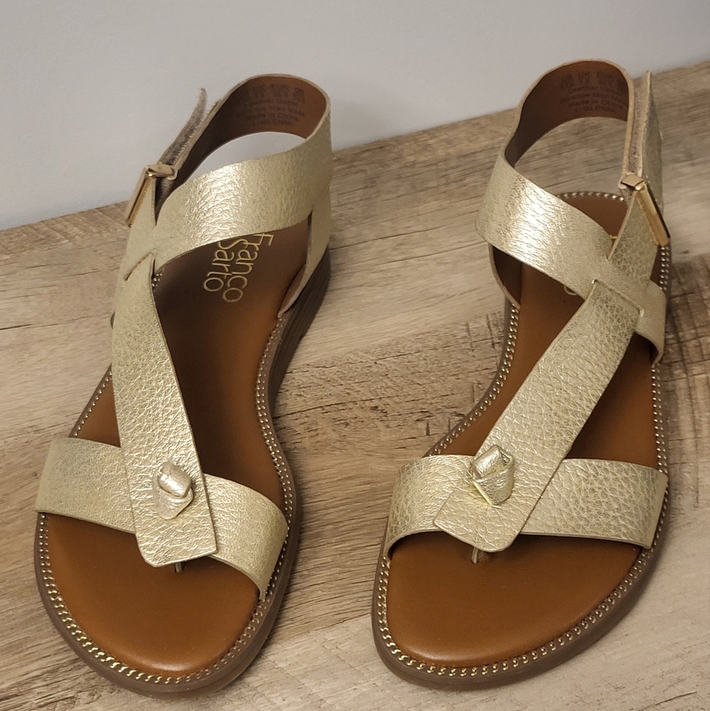 Brand NEW Franco Sarto Glenni Women's Gold Sandals Size 6.5